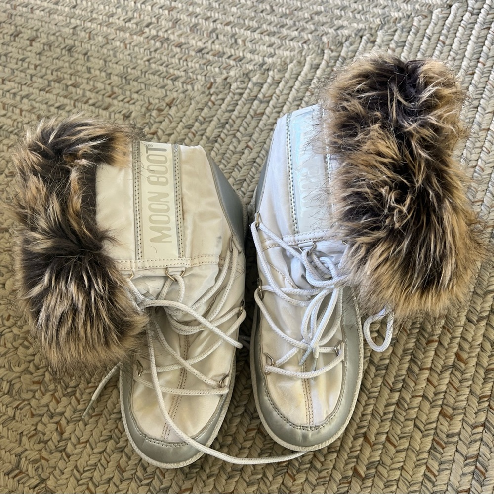 Moon Boot Monaco Low with Fur - Picture 6 of 7